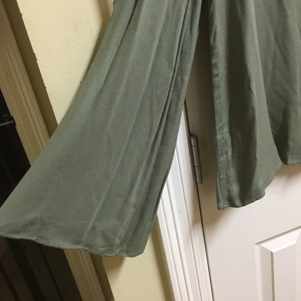 Olive blouse - Picture 6 of 8